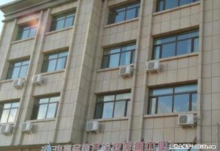 四个公寓打通了,宽敞明亮。四个适合办公,开设舞蹈才艺班 - 兴安盟28生活网 xam.28life.com