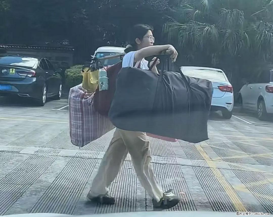 全网追的“扁担女孩”，找了一份暑假工，时薪12元 - 兴安盟生活资讯 - 兴安盟28生活网 xam.28life.com